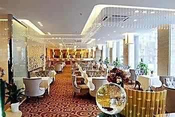 Nanchang Oriental Lark Hotel Екстериор снимка