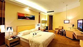 Nanchang Oriental Lark Hotel Екстериор снимка