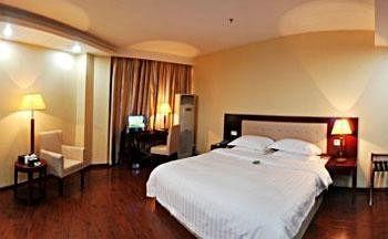 Nanchang Oriental Lark Hotel Екстериор снимка