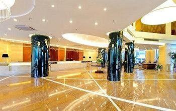 Nanchang Oriental Lark Hotel Екстериор снимка